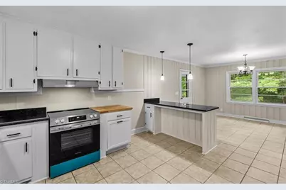1432 N Nc Highway 87, Elon, NC 27244 - Photo 12