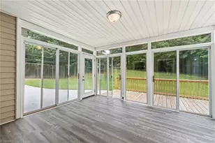3721 Herchel Ln, Winston-Salem, NC 27106 - Photo 8