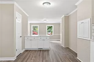 3721 Herchel Ln, Winston-Salem, NC 27106 - Photo 12