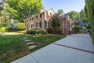 716 Dover Rd, Greensboro, NC 27408 - Photo 46