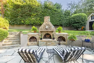 716 Dover Road, Greensboro, NC 27408 - Photo 2
