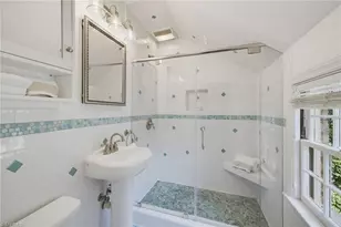 716 Dover Rd, Greensboro, NC 27408 - Photo 32