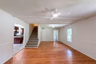800 Edinburgh Dr, Jamestown, NC 27282 - Photo 6