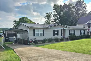 734 Pinehaven Dr, New London, NC 28127 - Photo 4