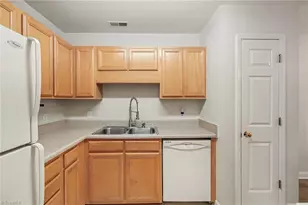 140 Lowery Mill Ln, Winston-Salem, NC 27101 - Photo 12