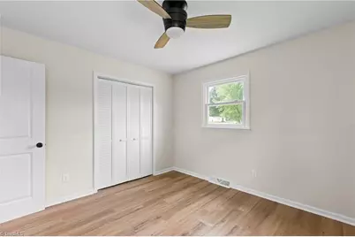 220 Kerner Knolls Drive, Kernersville, NC 27284 - Photo 20
