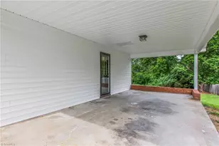 220 Kerner Knls Dr, Kernersville, NC 27284 - Photo 30