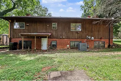 1211 E Willowbrook Drive, Burlington, NC 27215 - Photo 26