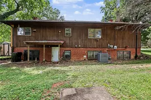 1211 E Willowbrook Dr, Burlington, NC 27215 - Photo 26