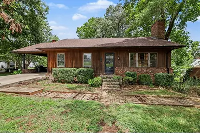 1211 E Willowbrook Drive, Burlington, NC 27215 - Photo 2