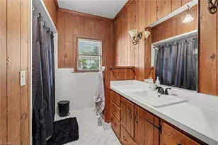 1211 E Willowbrook Dr, Burlington, NC 27215 - Photo 8