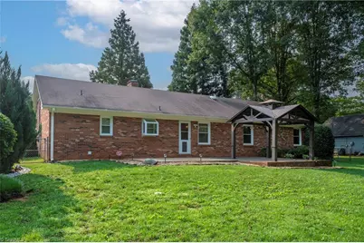 4613 Sun Valley Lane, Kernersville, NC 27284 - Photo 8