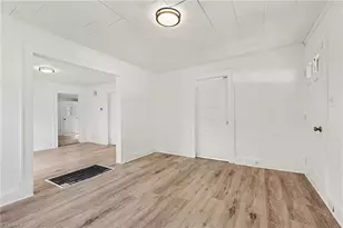 1306 Forrest St, High Point, NC 27262 - Photo 10