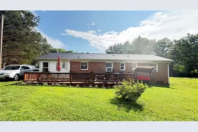 110 Sarah Street, Mount Airy, NC 27030 - Photo 4