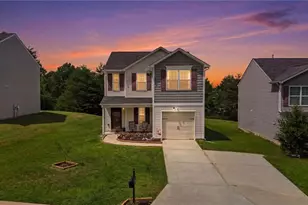 551 Clear Meadow Dr, Winston-Salem, NC 27107 - Photo 1