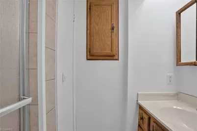 1806 Walker Avenue, Greensboro, NC 27403 - Photo 24