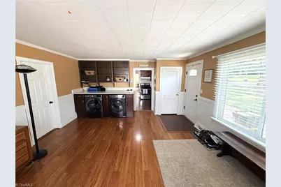 506 E Farriss Avenue, High Point, NC 27262 - Photo 12