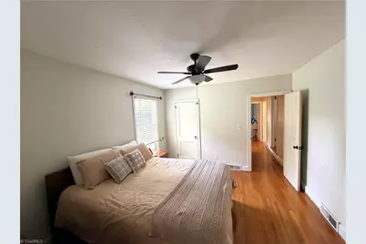 506 E Farriss Avenue, High Point, NC 27262 - Photo 14