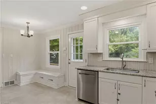 1030 Yorkshire Rd, Winston-Salem, NC 27106 - Photo 10