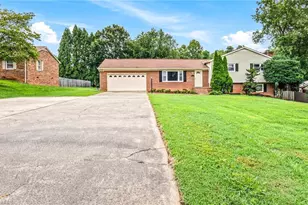 236 Linville Springs Rd, Kernersville, NC 27284 - Photo 4