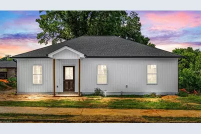 814 Vail Avenue, High Point, NC 27260 - Photo 2