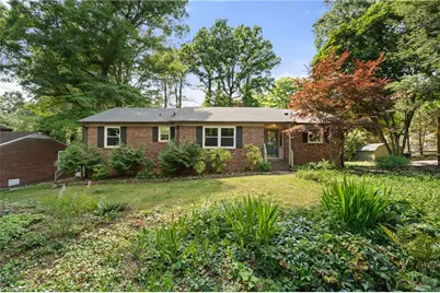 406 S Cliffdale Drive, Winston-Salem, NC 27104 - Photo 1
