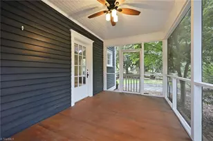 901 Fairmont St, Greensboro, NC 27401 - Photo 14
