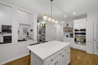 8 Elm Grove Way, Greensboro, NC 27405 - Photo 22