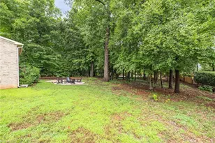 8 Elm Grove Way, Greensboro, NC 27405 - Photo 36