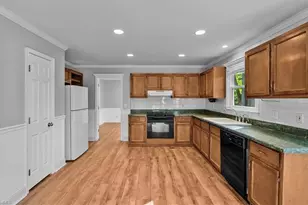 1016 Pineburr Rd, Jamestown, NC 27282 - Photo 14