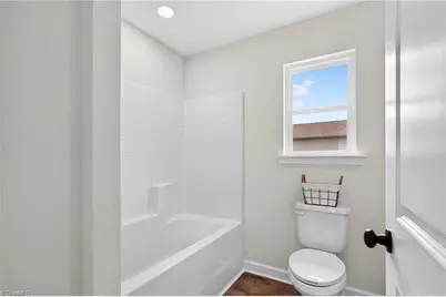 733 Meadowgreen Village Drive, Eden, NC 27288 - Photo 18