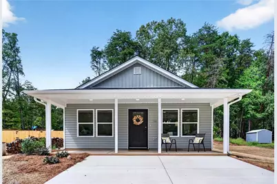 733 Meadowgreen Village Drive, Eden, NC 27288 - Photo 2