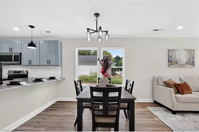 733 Meadowgreen Village Drive, Eden, NC 27288 - Photo 6