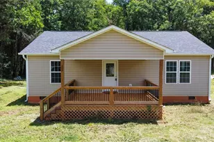 389 Michaels Rd, Mocksville, NC 27028 - Photo 1