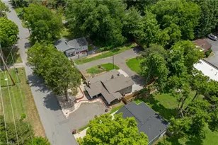 1004 Nathan Hunt Dr, High Point, NC 27260 - Photo 32