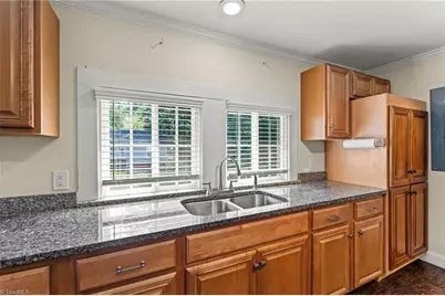 1004 Nathan Hunt Drive, High Point, NC 27260 - Photo 12