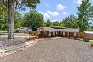 1004 Nathan Hunt Dr, High Point, NC 27260 - Photo 4