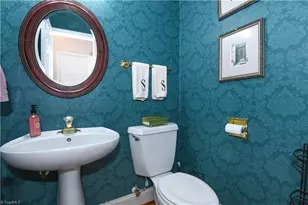 2405 Glen Cove Way, High Point, NC 27265 - Photo 8