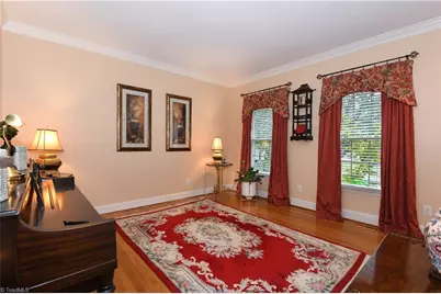 2405 Glen Cove Way, High Point, NC 27265 - Photo 6