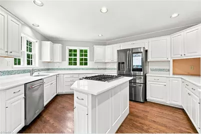 8206 Crows Nest Lane, Greensboro, NC 27455 - Photo 6