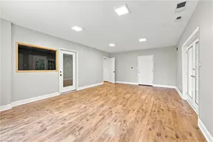 8206 Crow's Nest Ln, Greensboro, NC 27455 - Photo 34