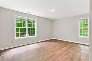 8206 Crow's Nest Ln, Greensboro, NC 27455 - Photo 10