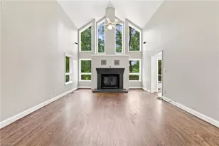 8206 Crow's Nest Ln, Greensboro, NC 27455 - Photo 24