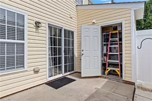 3848 Hickswood Creek Dr, High Point, NC 27265 - Photo 20