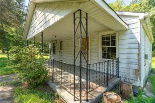 5650 Waller Rd, Pfafftown, NC 27040 - Photo 2