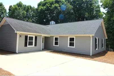 6727 River Hills Drive, Greensboro, NC 27410 - Photo 2