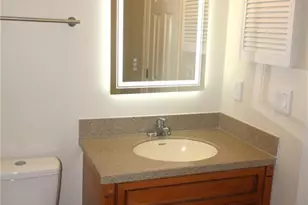 6727 River Hills Dr, Greensboro, NC 27410 - Photo 10