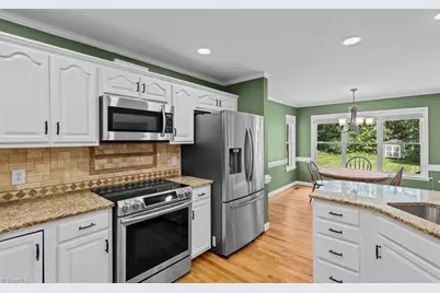 592 Carson Ridge Drive, Oak Ridge, NC 27310 - Photo 10