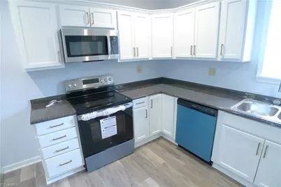 221 Duke Street, Cooleemee, NC 27014 - Photo 18
