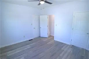 221 Duke St, Cooleemee, NC 27014 - Photo 6